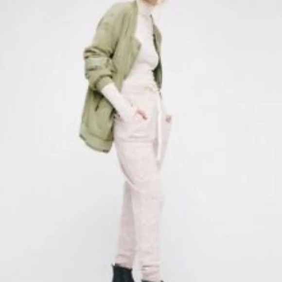 NWOT FREE PEOPLE Sweater Slouchy High rise Jogger Pant - Picture 2 of 13